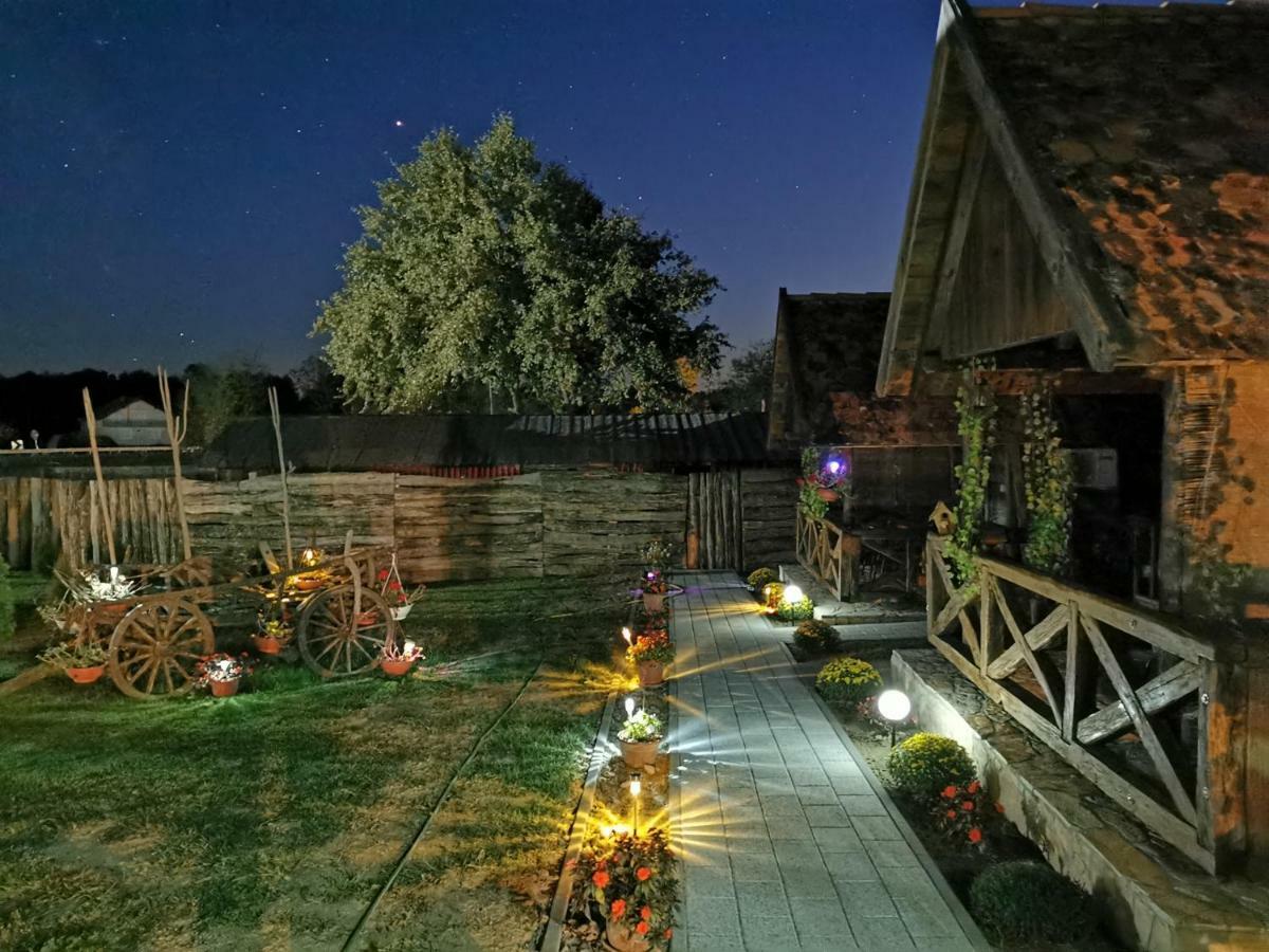 Etno Selo Eden Hotel Zeravacki Potok Exterior photo